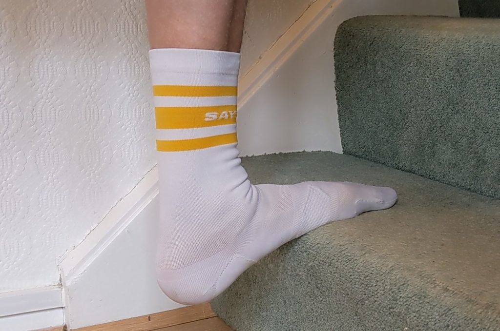 how to do eccentric heel drops
